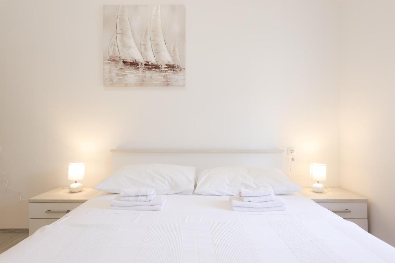 Two Bedroom Apartment In The Old Town Marija Zadar Exterior foto